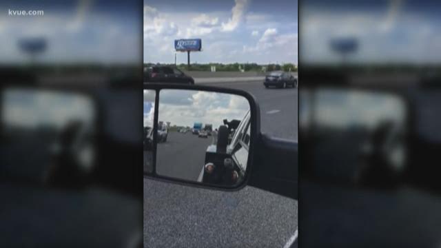 Tow truck drivers raising awareness for Move Over/Slow Down Law | khou.com